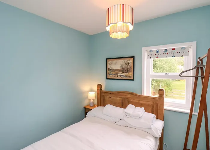 Sunny Side Saltburn-by-the-Sea