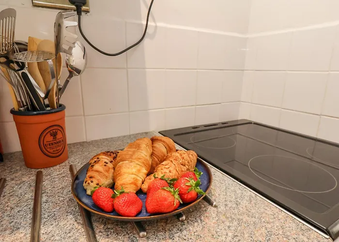 Sunny Side Saltburn-by-the-Sea